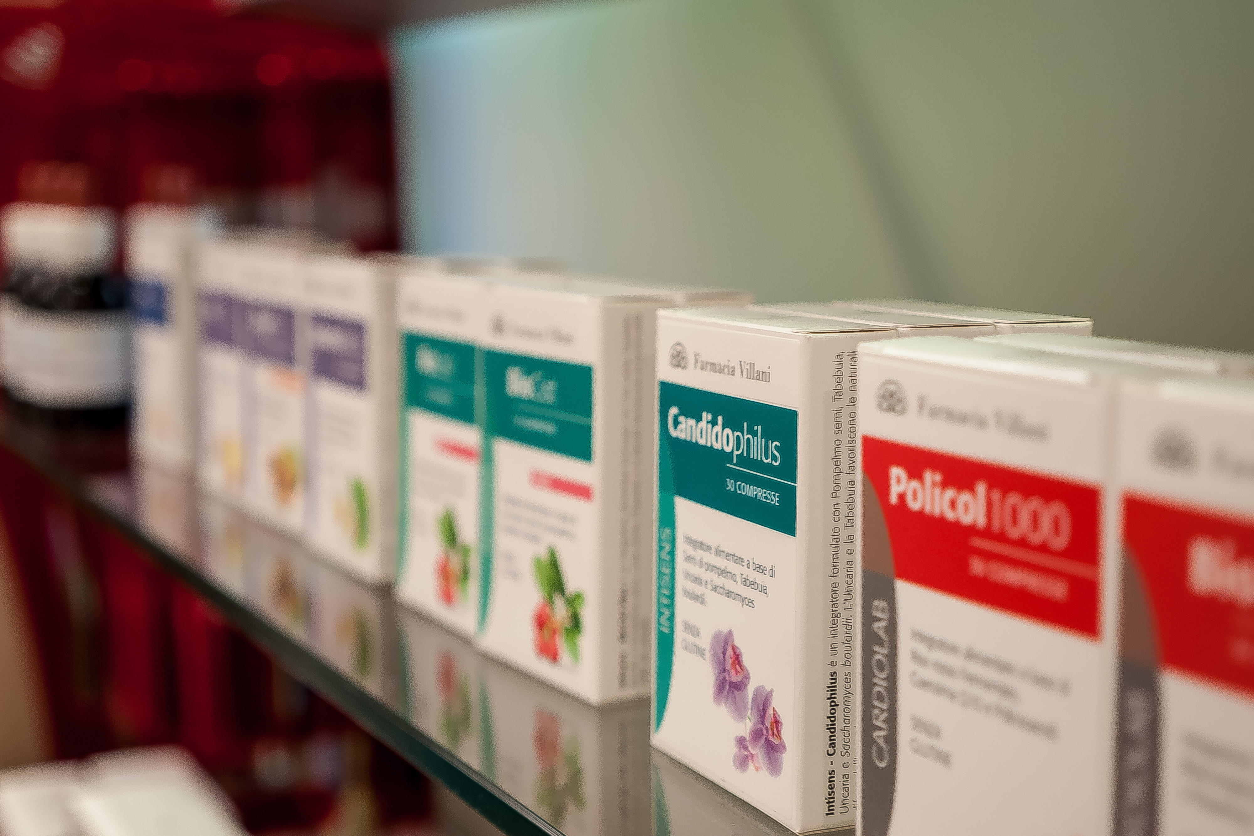 Reparto Integratori e Fitoterapia Farmacia Villani
